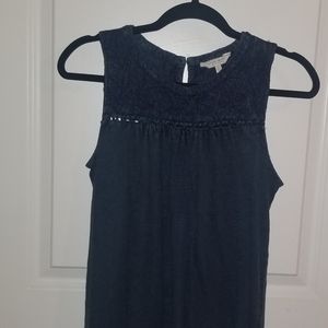 Sleeveless top new/never worn.
